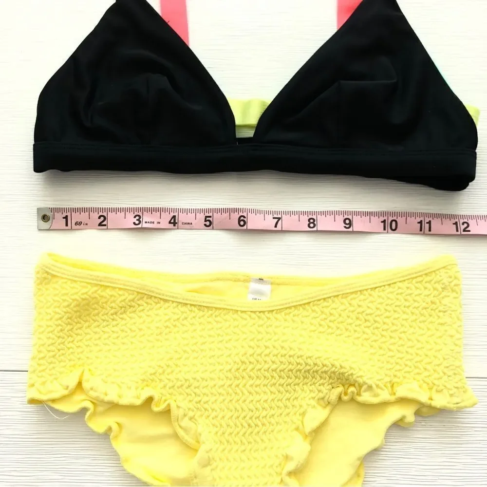 Bundle🛍️ Urban Outfitters Bikini Swimsuit Colorblock Top & Cheeky Bottoms